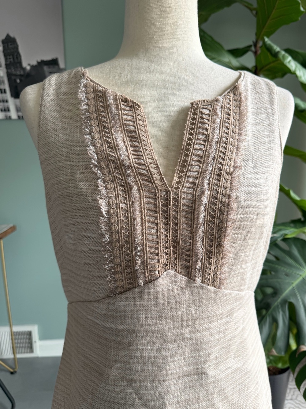 WHBM Neutral Linen Blend Tan Sheath Dress with fringe crochet lace details 4 - Picture 5 of 15